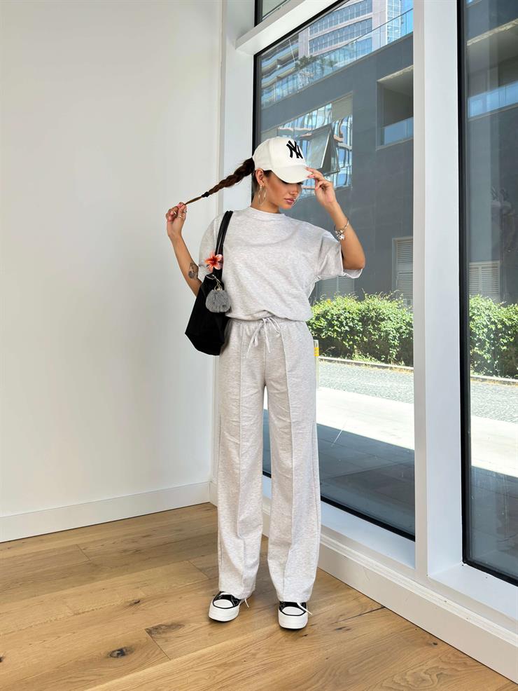 Oversize Tişört Yüksek Bel Bol Paça Eşofman Altı Doresa Kadın Gri Takım 24Y845