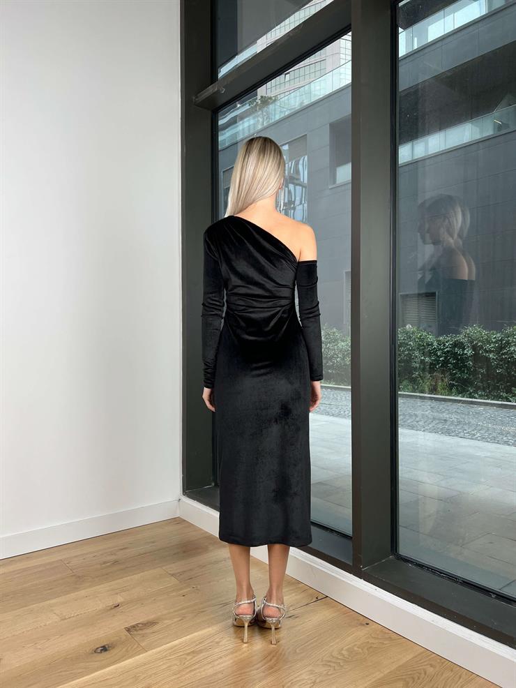 Tek Omuz Drape Detaylı Duccia Kadın Siyah Kadife Elbise 24k342