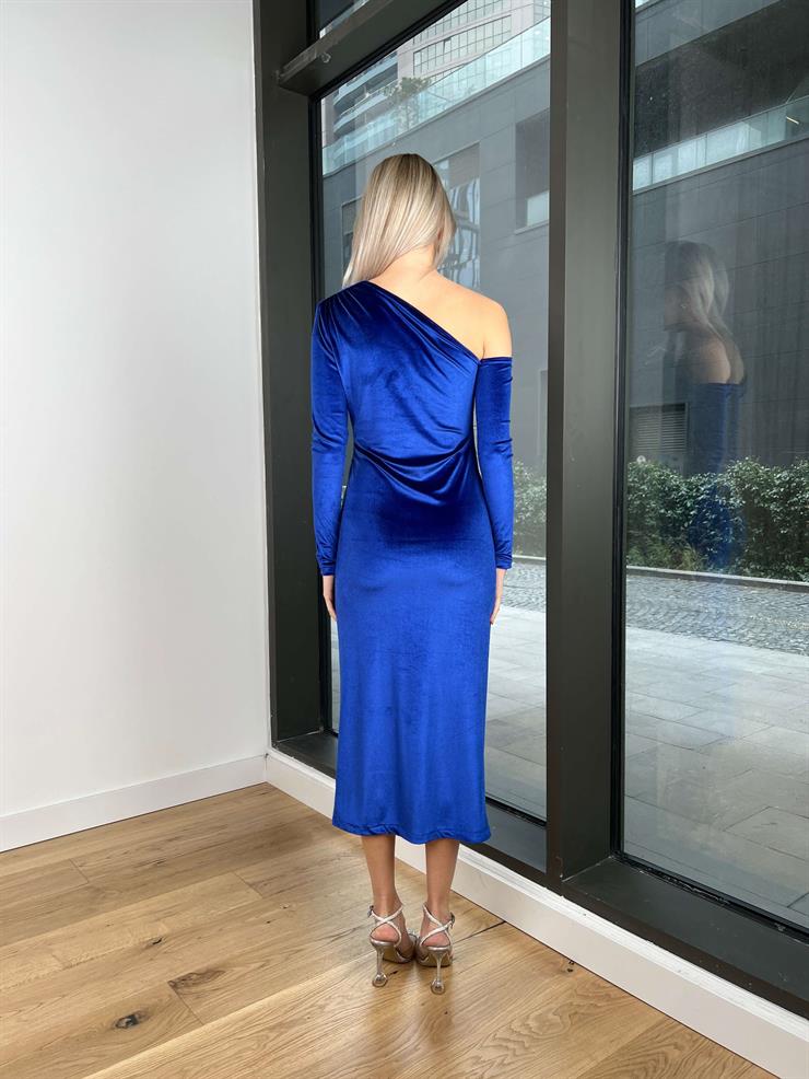 Tek Omuz Drape Detaylı Duccia Kadın Saks Kadife Elbise 24k342