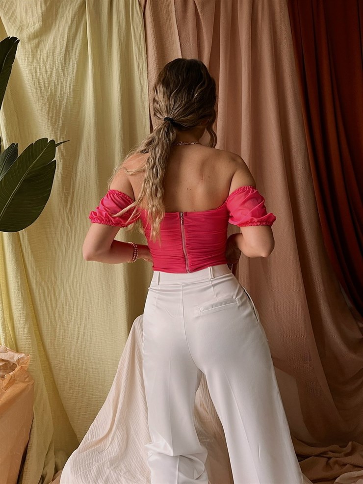 Düşük Omuz Drape Detaylı Tül Kadın Pembe Crop Bluz 21Y000525