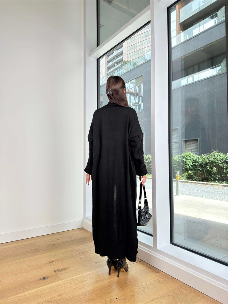 Örgü Detaylı Salaş Edel Siyah Kadın Uzun Hırka 25K193