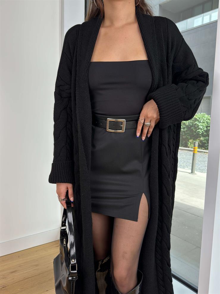 Örgü Detaylı Salaş Edel Siyah Kadın Uzun Hırka 25K193