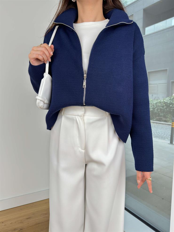 Önü Fermuar Kapamalı Edrian Lacivert Triko Hırka 25K353