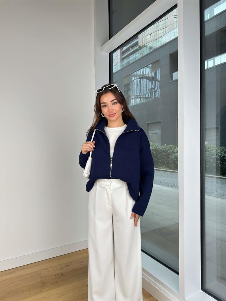 Önü Fermuar Kapamalı Edrian Lacivert Triko Hırka 25K353