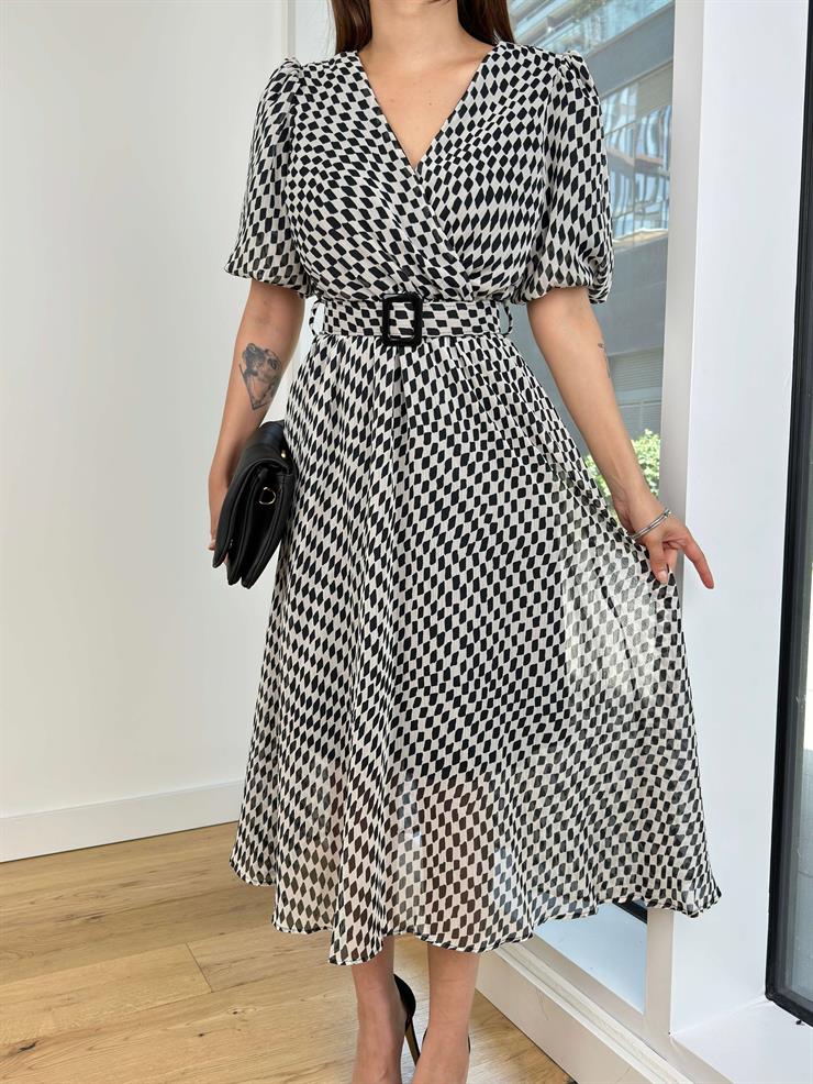 V Yaka Beli Kemerli Eeva Kadın Desenli Siyah Midi Elbise 24Y720