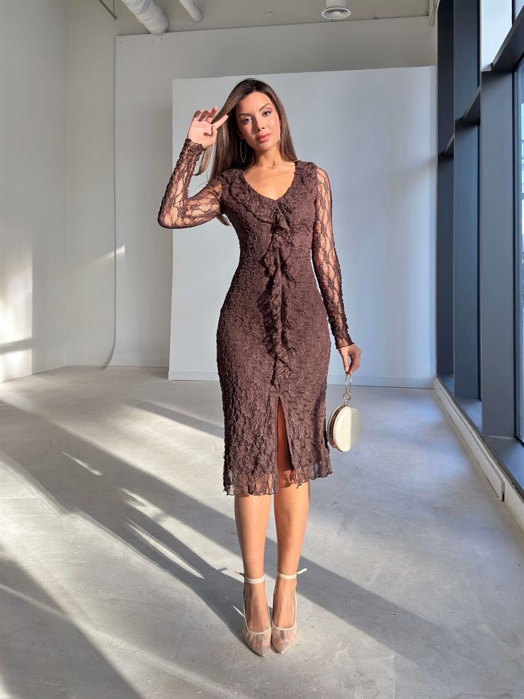 Önü Fırfır Detaylı Yırtmaçlı Dantelli Elias Kahve Kadın Elbise 26K231