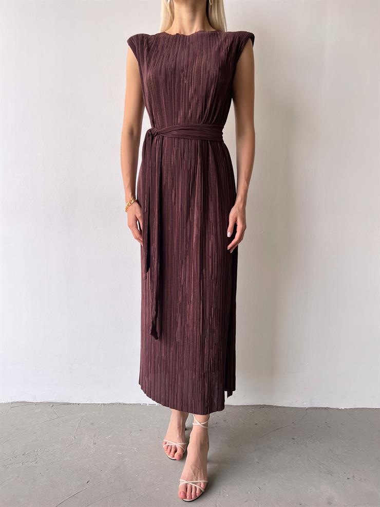 Omuz Vatkalı Beli Kuşaklı Elinar Kadın Kahve Elbise 23Y000417