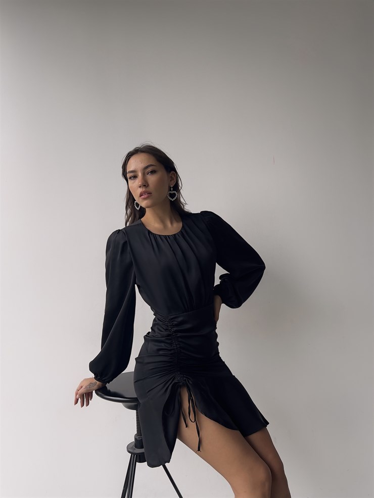 Bisiklet Yaka Eteği Volanlı Uzun Kol Elite Kadın Siyah Elbise 23K000335