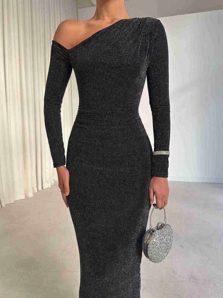 Parlak Tek Omuz Arkası Yırtmaçlı Elliott Siyah Kadın Elbise 26K230