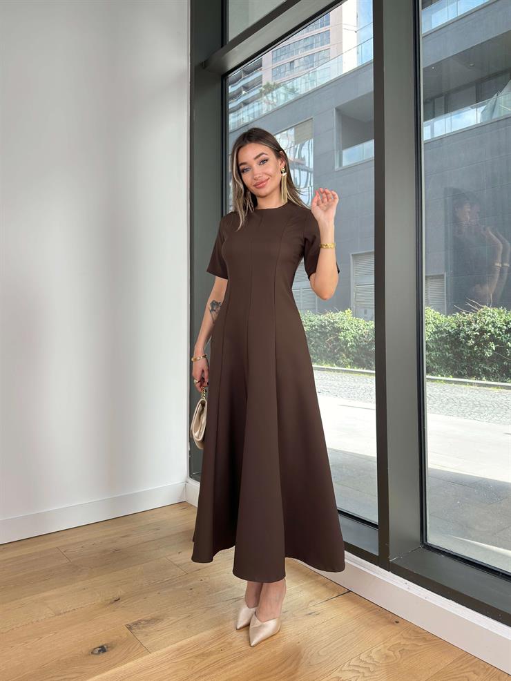 Yuvarlak Yaka Kısa Kol Elton Kahve Kadın Elbise 25Y058