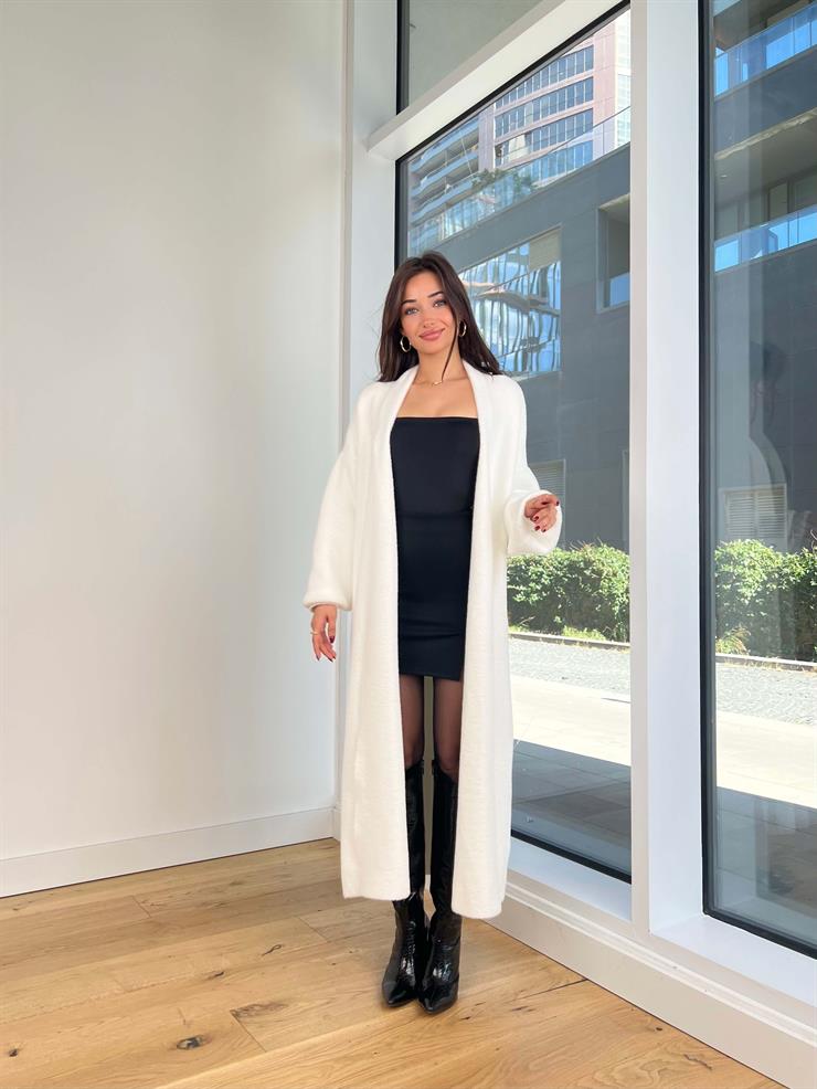 Eric Beyaz Kadın Uzun Triko Hırka 25K295