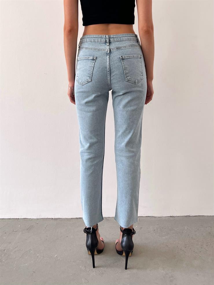 Orta Bel Önü Düğme Detaylı Faith Kadın Buz Mavisi Mom Jean23K000427