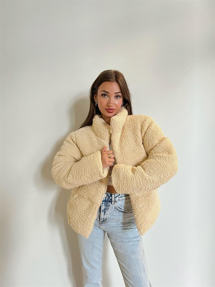 Fermuar Kapamalı Yanları Cepli Salome Kadın Bej Peluş Bomber Mont 24k000055