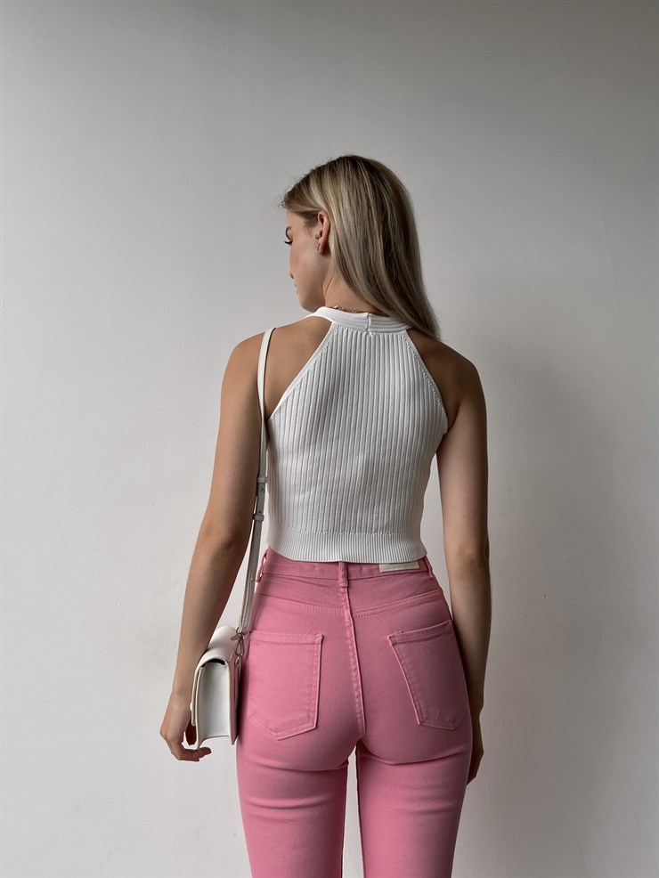 Fitilli Yaka Ve Etek Kısmı Pencere Detay Kayla Kadın Beyaz Triko Atlet 22Y000312