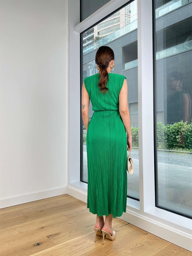 Omuz Vatkalı Önü Bağlama Görünümlü Fredy Kadın Yeşil Piliseli Elbise 24Y548