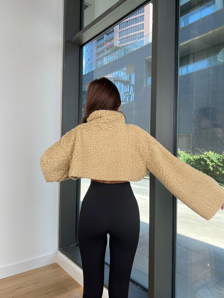 Boğazlı Peluş Frio Kadın Vizon Crop Kazak 24k000168