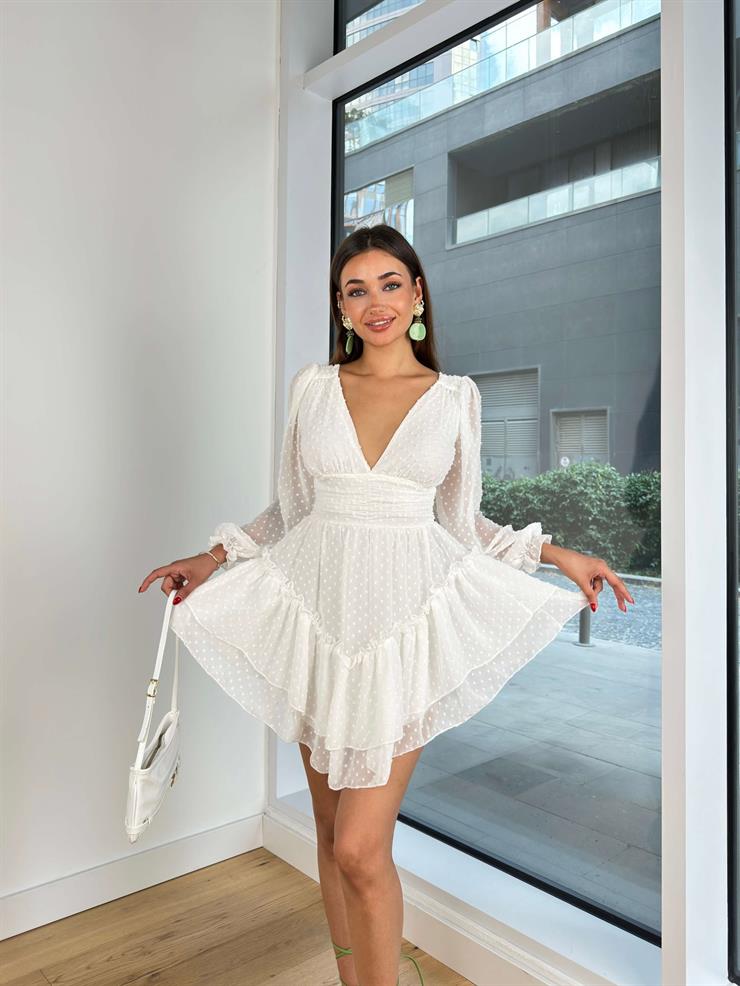 V Yaka Uzun Tül Kol Beli Drapeli Sırt Dekolteli Gavrilo Kadın Beyaz Mini Elbise 24Y828