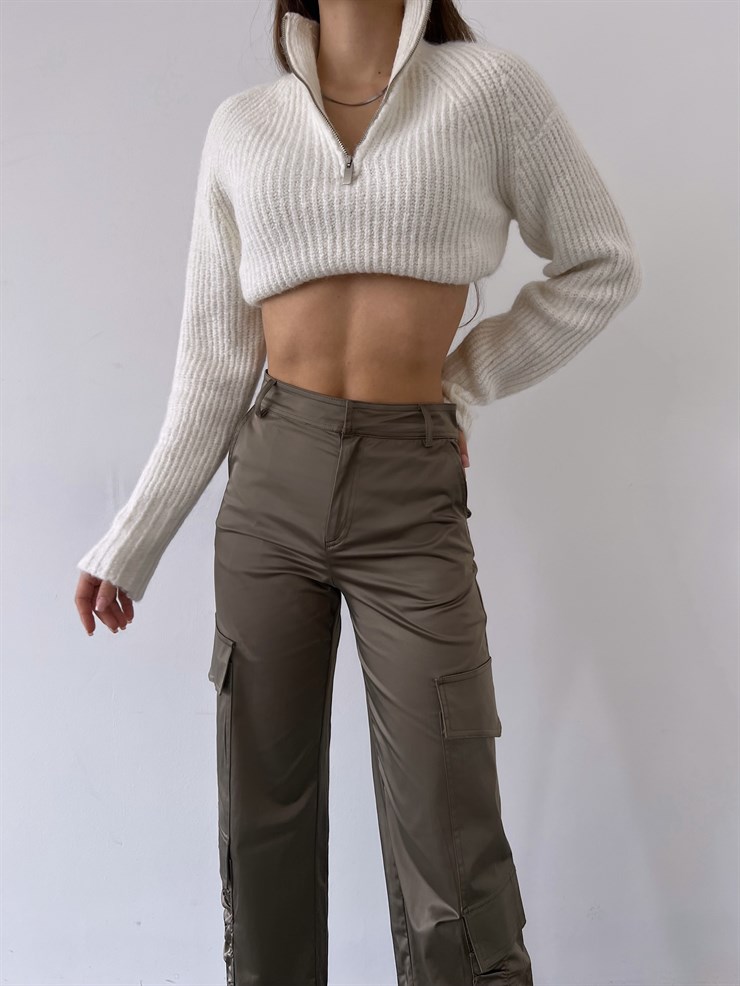 Yanları Cepli Geniş Paça Gekas Kadın Haki Pantolon 23K000254