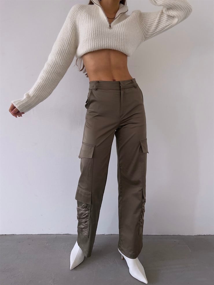 Yanları Cepli Geniş Paça Gekas Kadın Haki Pantolon 23K000254