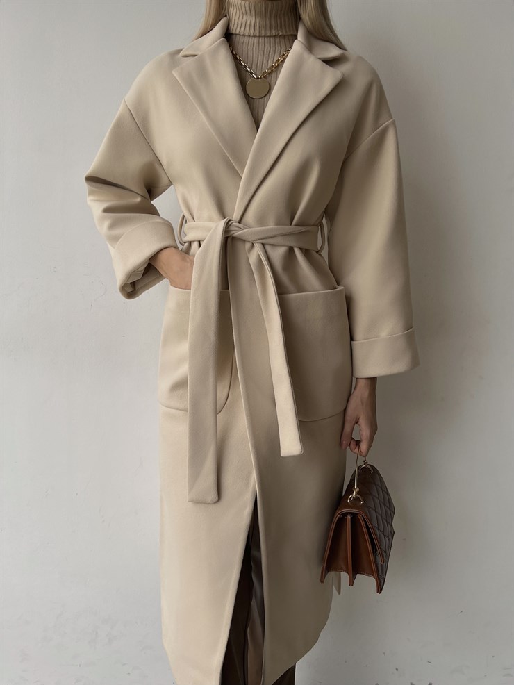 Geniş Cepli Oversize Beli Kemerli Darian Kadın Bej Kaban 23K000073