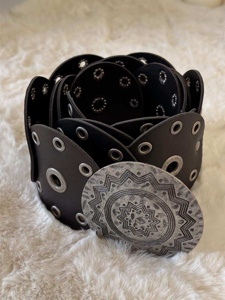 Geniş Kuş Gözlü Kadın Siyah Yaprak Kemer 25K109