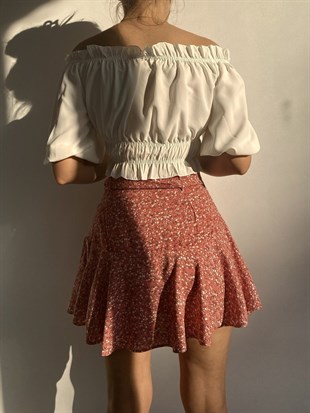 Önü Bağcıklı Boy Ayarlama Detay Açık Omuz Liza Kadın Ekru Bluz 21Y000493