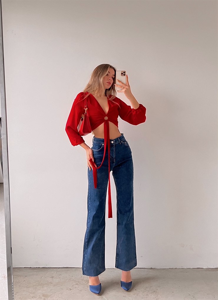 Göğüs Halka Detay Bağcıklı Derin V Mariem Kadın Kırmızı Bluz 22K000582