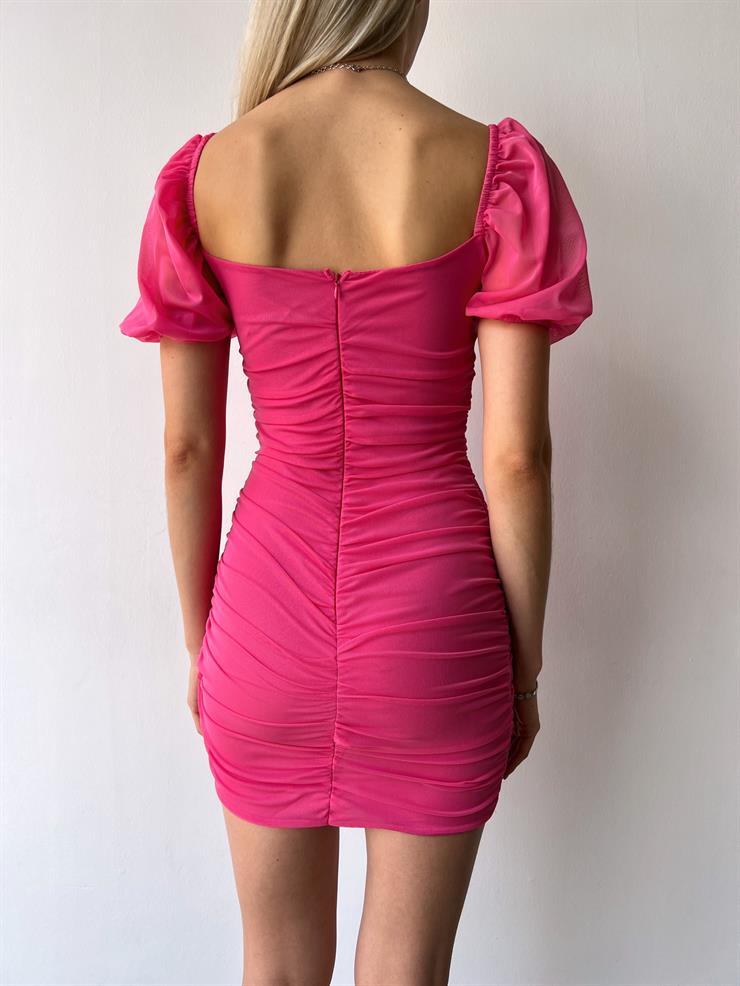 Göğüs Kuplu Açık Omuz Drapeli Kadın Fuşya Tül Elbise 21Y000367