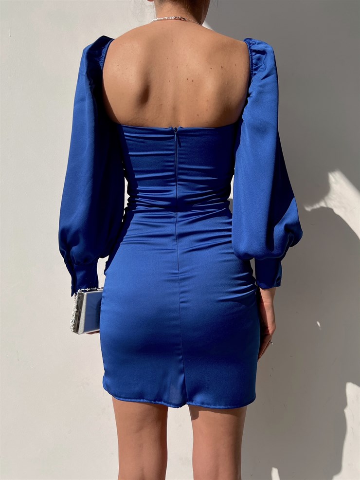 Göğüsü Büzgülü Düğme Detay Balon Kol Drape Aidenn Kadın Saks Elbise 22Y000011