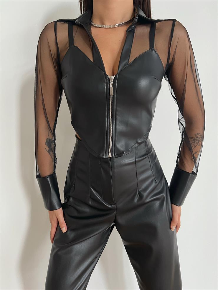 Gömlek Yaka Fermuar Kapamalı Jhonatan Kadın Siyah Deri Bluz 24k000095