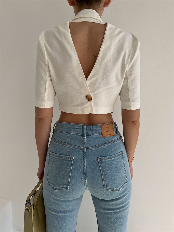 Gömlek Yaka Sırtı V Kesim Dekolteli Düğmeli Kadın Ekru Crop Bluz 22Y000212