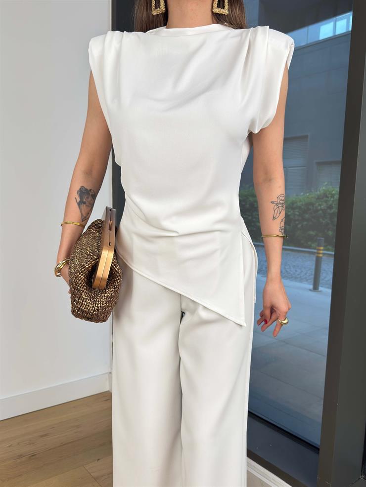 Asimetrik Kesim Halberi Ekru Kadın Bluz 25Y040