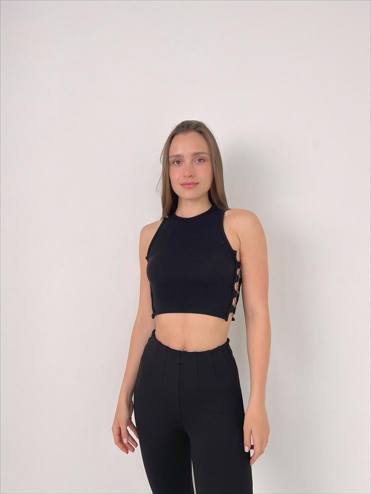 Kalın Askılı Yanları Halka Detaylı Kadın Siyah Crop 23Y000099