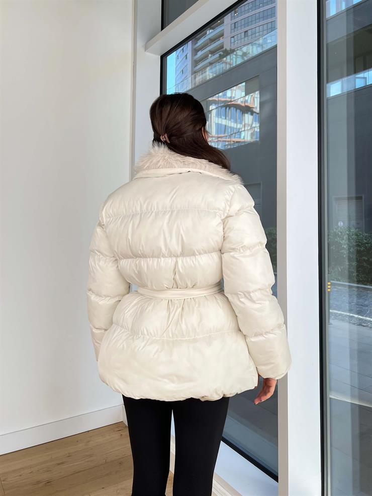 İçi Kürklü Beli Kemerli Hana Ekru Kadın Şişme Mont 25K181