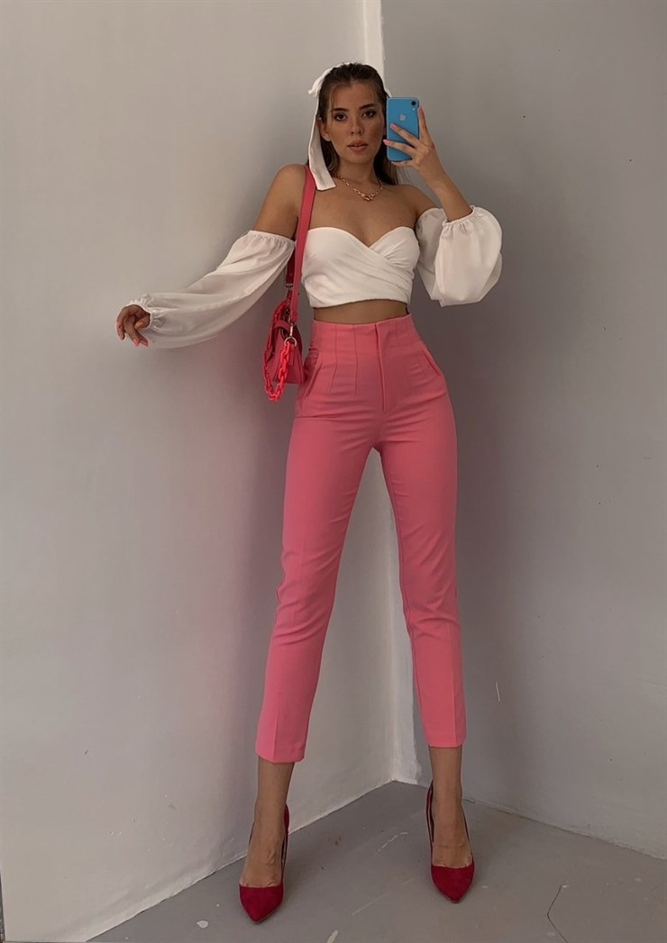 Havuç Model Dekoratif Pensli Yüksek Bel Kadın Pembe Pantolon 21K000071