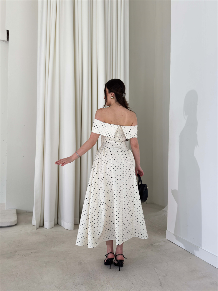 Madonna Yaka Puantiyeli Yandan Pileli Midi Boy Krem Helena Kadın Elbise 26Y137