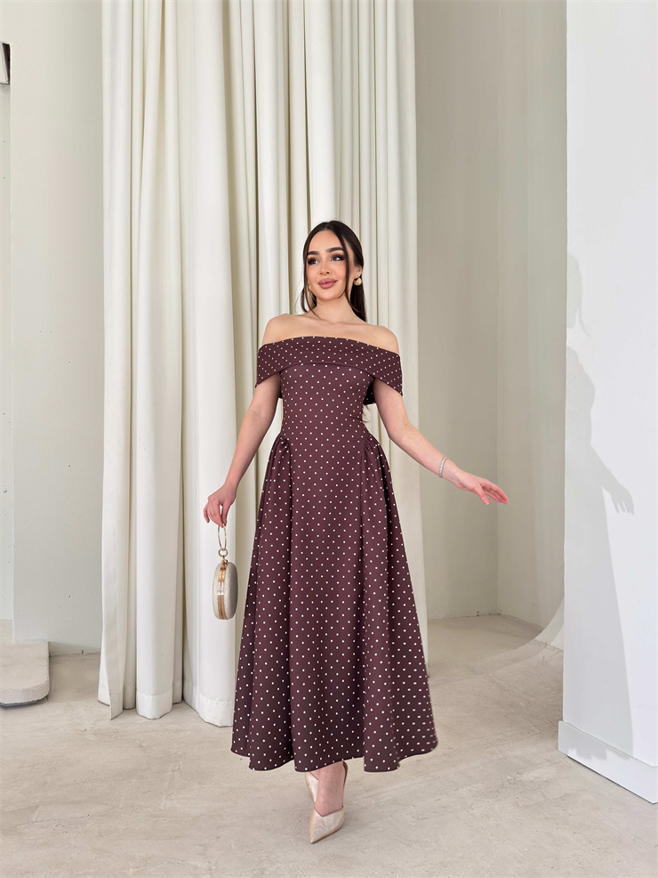 Madonna Yaka Puantiyeli Yandan Pileli Midi Boy Kahverengi Helena Kadın Elbise 26Y137