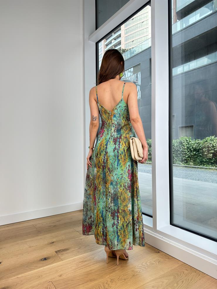 Askılı V Yaka Beli Pencere Ve Aksesuarlı Helgı Kadın Renkli Desenli Elbise 24Y608