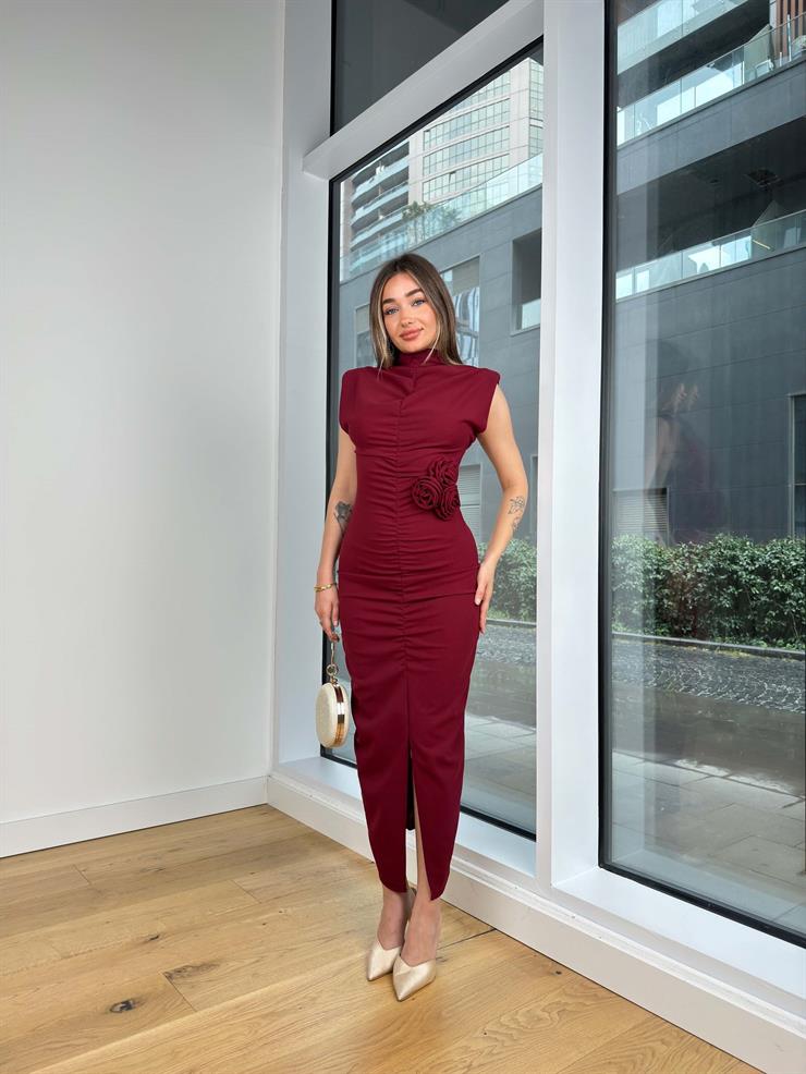 Yarım Boğazlı Drapeli Gül Detaylı Henrin Bordo Kadın Elbise 25K443