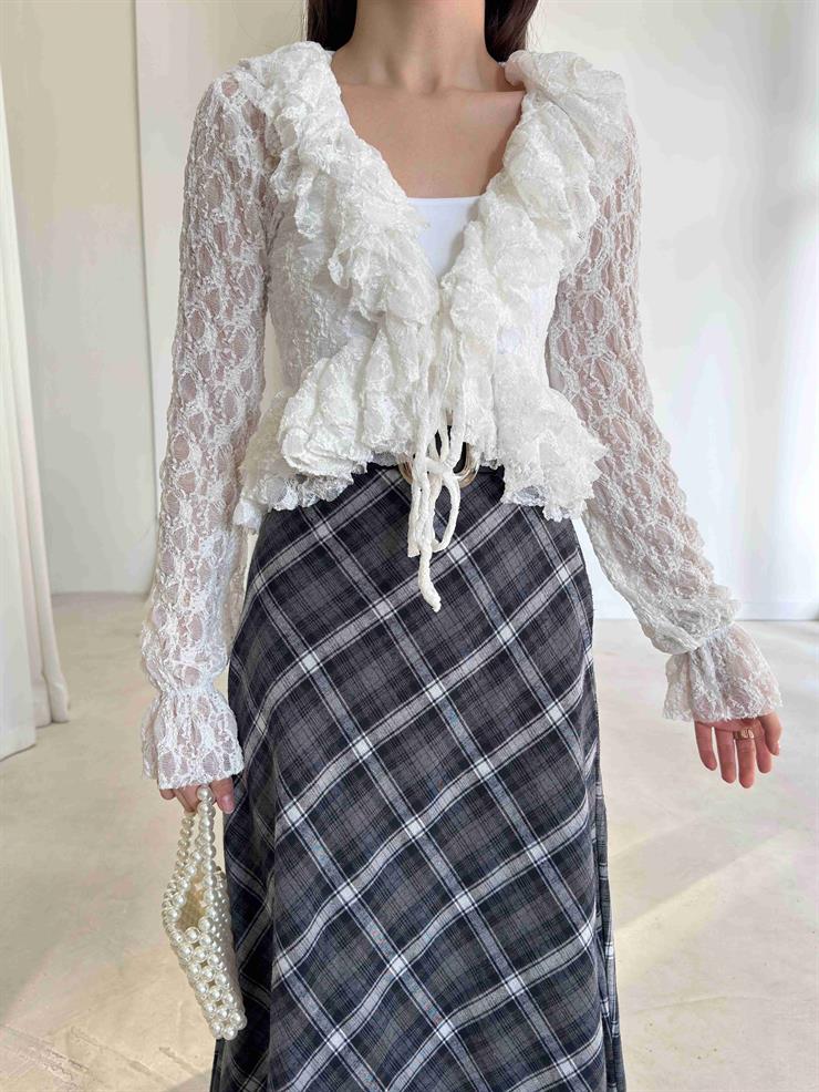 Önü Bağlamalı Fırfırlı Dantel Herina Ekru Kadın Bluz 26K380