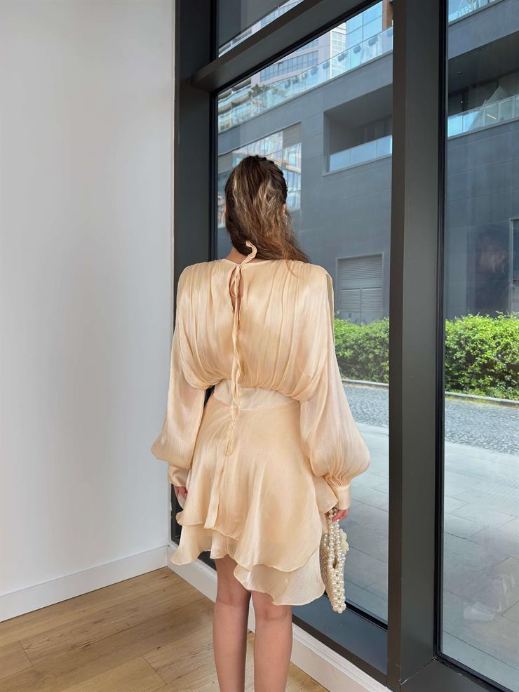 Uzun Kol Eteği Katlı Herper Bej Kadın Tül Elbise 25Y360