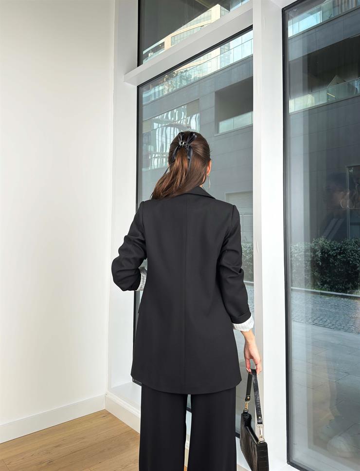 Önü Düğme Kapamalı Human Kadın Siyah Blazer Ceket 24Y139