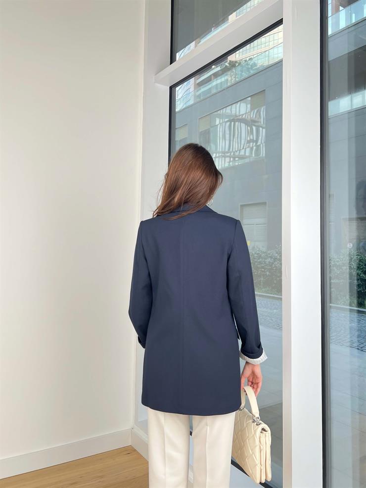 Önü Düğme Kapamalı Human Kadın Lacivert Blazer Ceket 24Y139