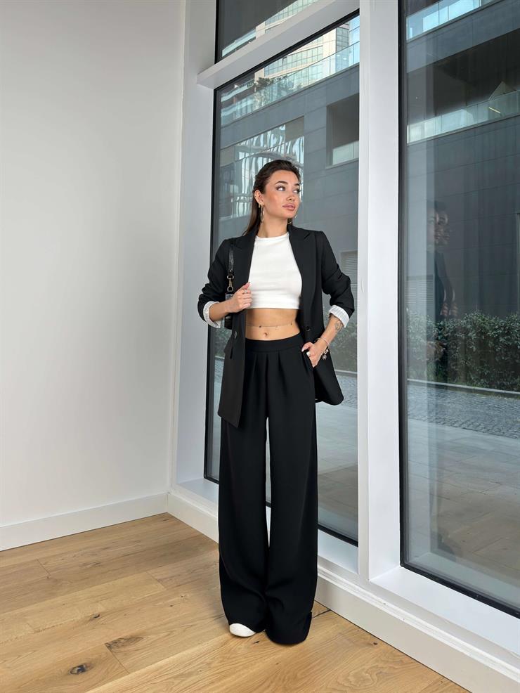 Önü Düğme Kapamalı Human Kadın Siyah Blazer Ceket 24Y139