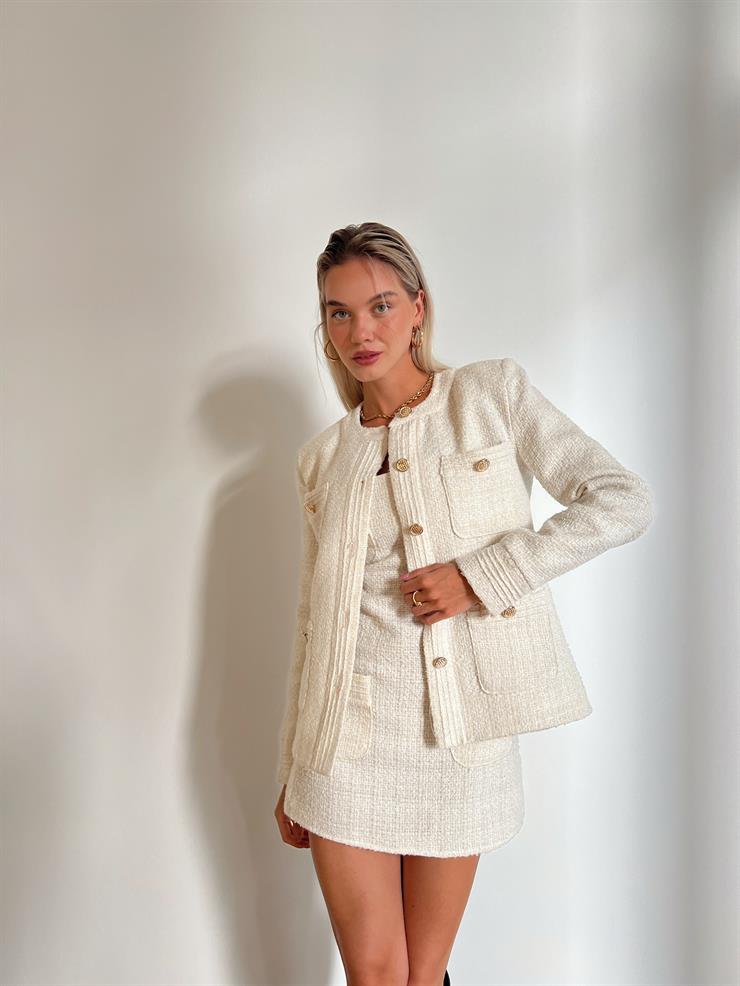 Kalın Askılı Önü Cep Detaylı Mini Elbise Düğme Kapamalı Ceket İlyane Kadın Ekru Tüvit Takım 24k000040