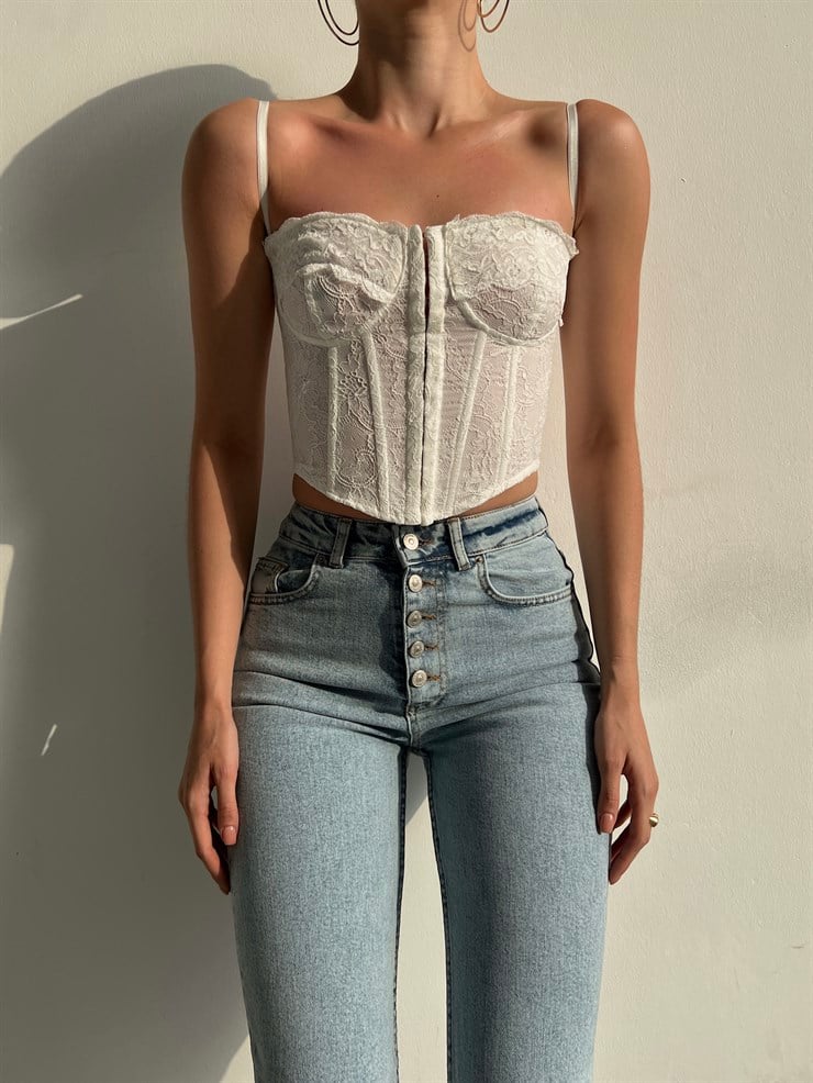 İnce Askılı Dantel Sırtı Çapraz Bağcıklı Korse Sister Kadın Beyaz Crop Bluz 22Y000369