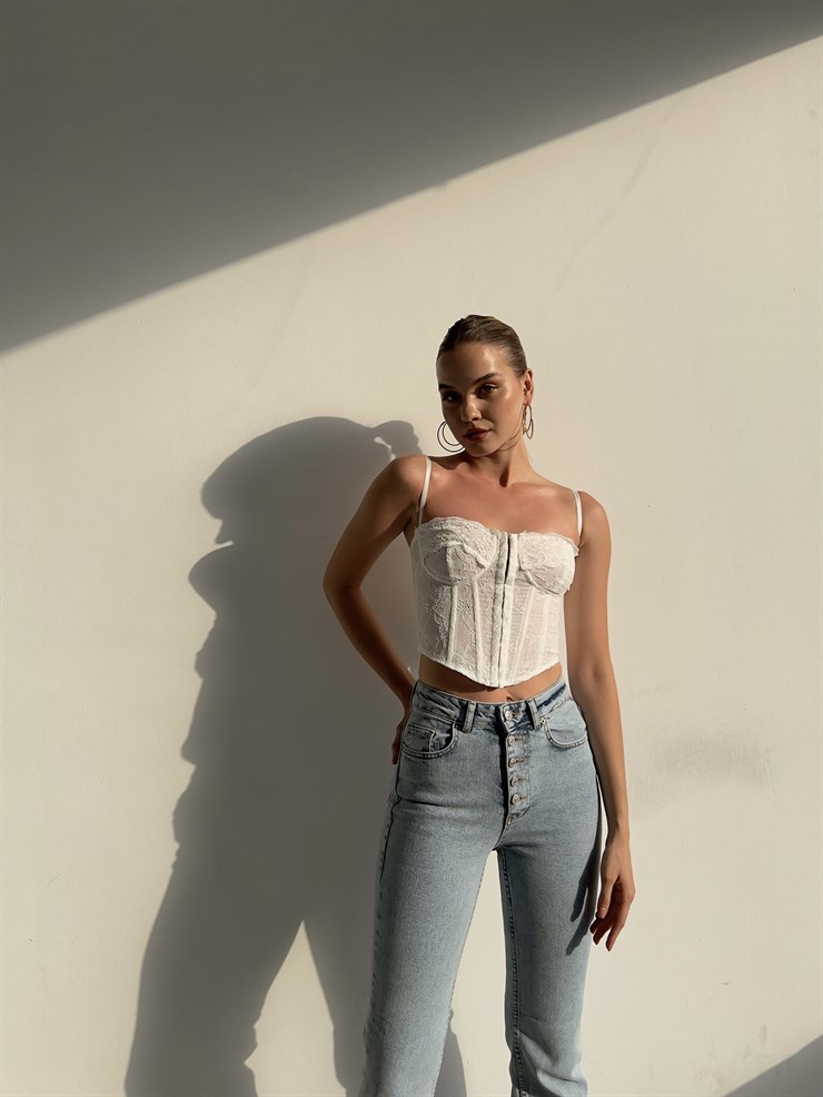 İnce Askılı Dantel Sırtı Çapraz Bağcıklı Korse Sister Kadın Beyaz Crop Bluz 22Y000369