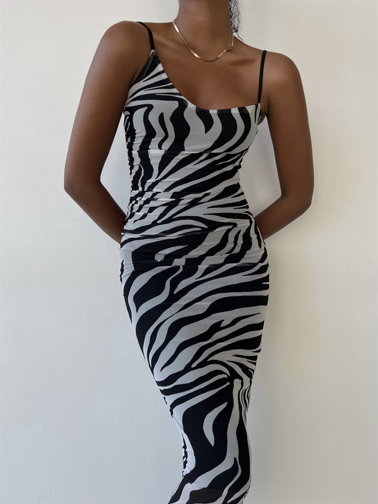 İnce Askılı Midi Boy Zebra Desenli Aldona Kadın Siyah Elbise 22Y000418