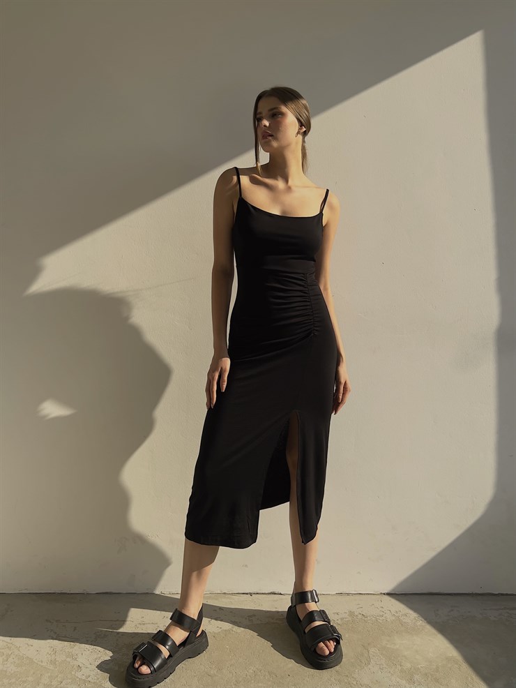 İnce Askılı Önden Yırtmaçlı Citlali Kadın Siyah Midi Elbise 22Y000068