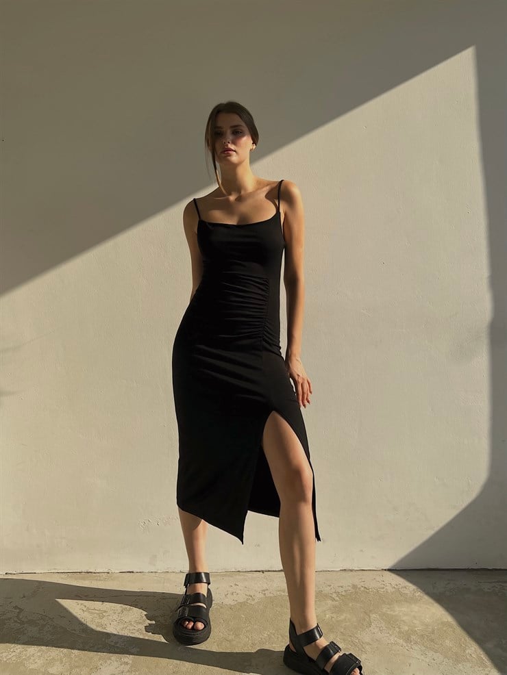 İnce Askılı Önden Yırtmaçlı Citlali Kadın Siyah Midi Elbise 22Y000068